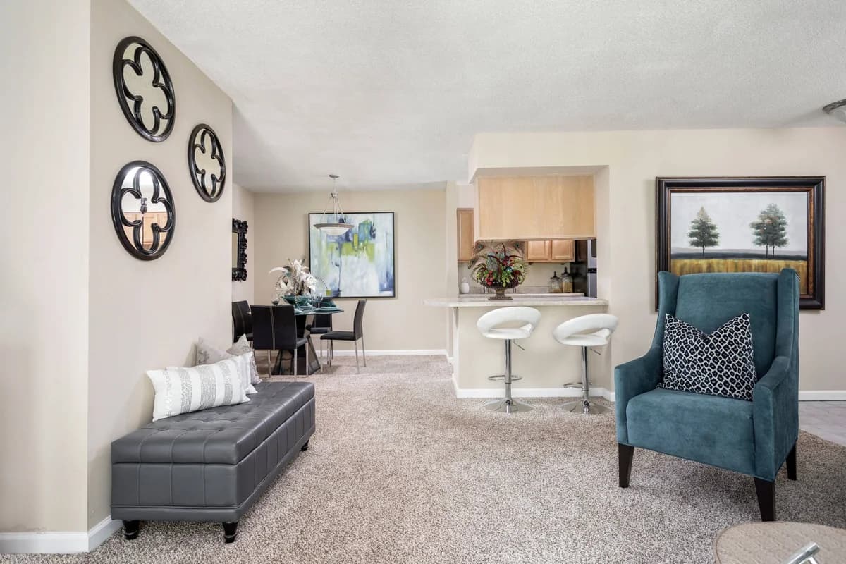 Louisville apartments for rent - Property image - Prospect Park Apartments - 3