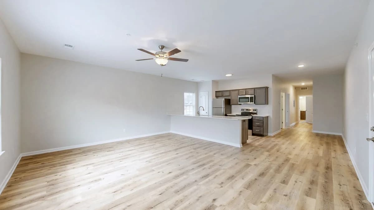 Hurstbourne Pointe - Apartment - 8