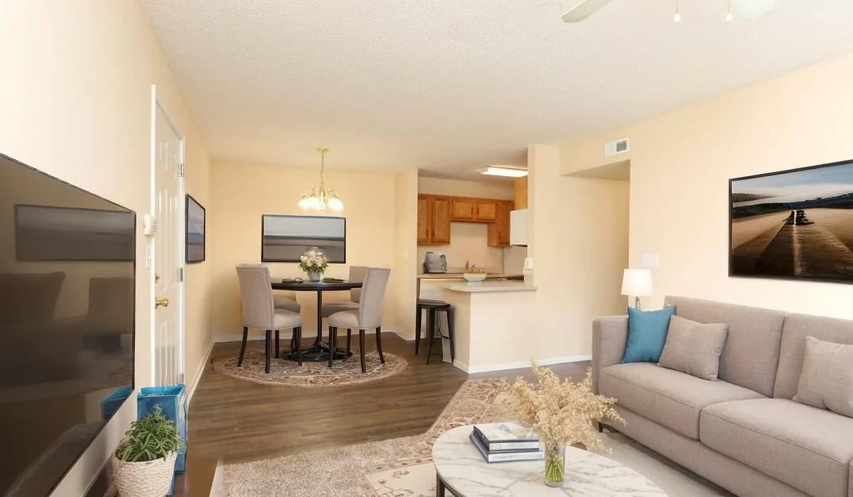 Walnut Grove - Apartment - 16