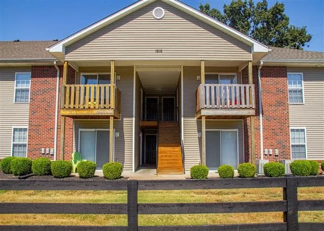 Walnut Grove - Apartment - 2