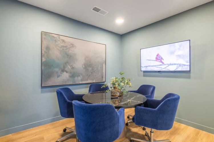 Louisville apartments for rent - image - Meeting Room