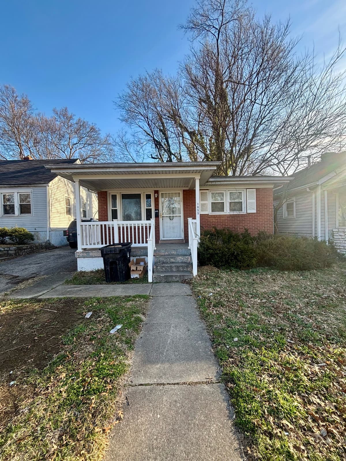Louisville apartments for rent - Property image - 1055 Euclid Avenue - 1