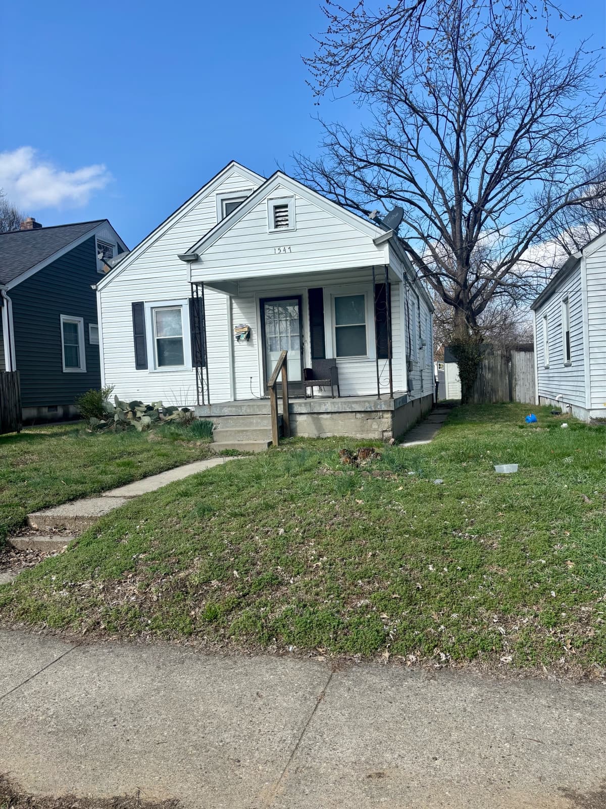 Louisville apartments for rent - Property image - 1547 Longfield Avenue - 1