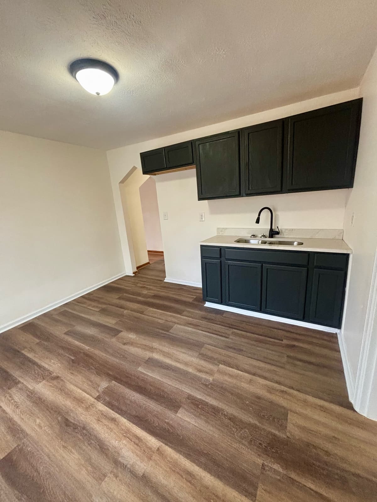 Louisville apartments for rent - Property image - 1700 Sonne Avenue - 3