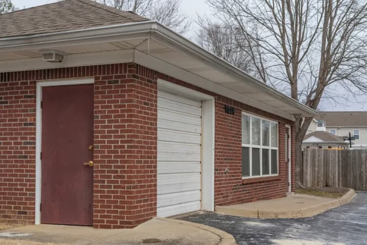 Louisville apartments for rent - image - imgi_21__OOK5109_nxmfnr_x3z3dp.webp