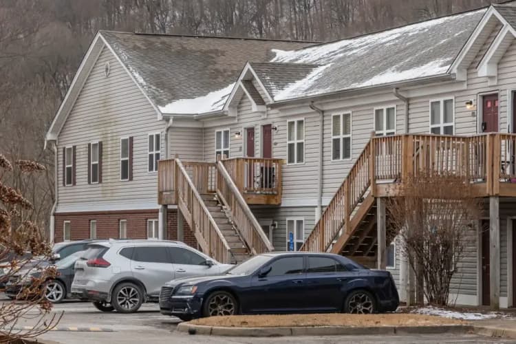 Louisville apartments for rent - image - imgi_22__OOK5108_gshx2y_nveewf.webp