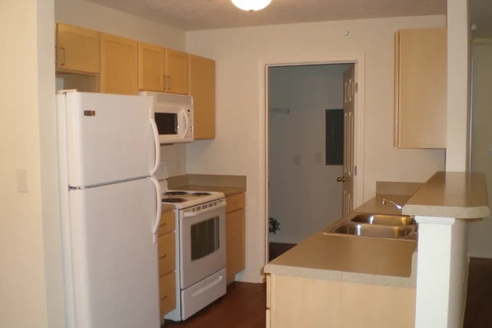 Louisville apartments for rent - image - imgi_4_June_09_008_qkbyba_eonglz.webp
