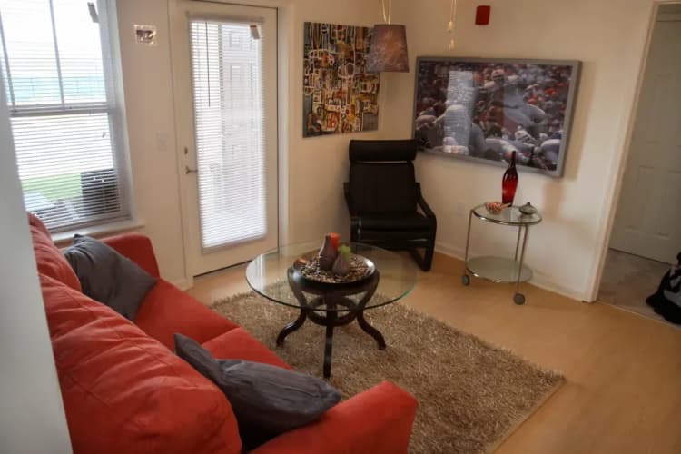 Louisville apartments for rent - image - imgi_43_Livving_Area_54_moixub_l5h6i2.webp