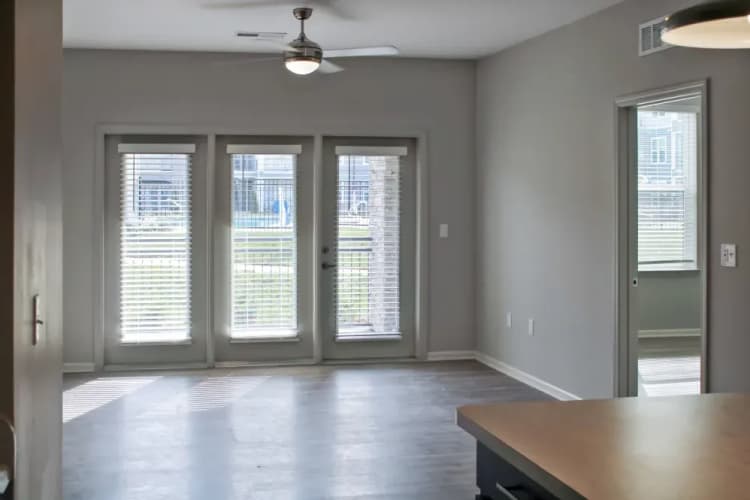Louisville apartments for rent - image - imgi_36_Livingroom4_sfulyw_sc1ygi.webp