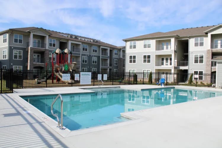 Louisville apartments for rent - image - imgi_14_Pool2_i8adqk_beebwc.webp