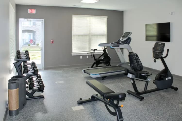 Louisville apartments for rent - image - imgi_21_Fitness1_wlsdpy_bcglyp.webp