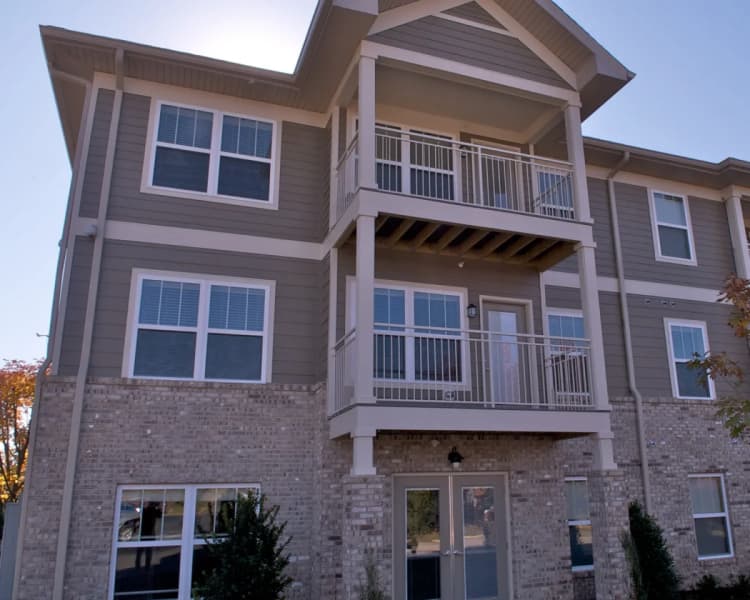 Louisville apartments for rent - image - imgi_3_Building_Exterior_2_x9edc8_yeg87l.webp