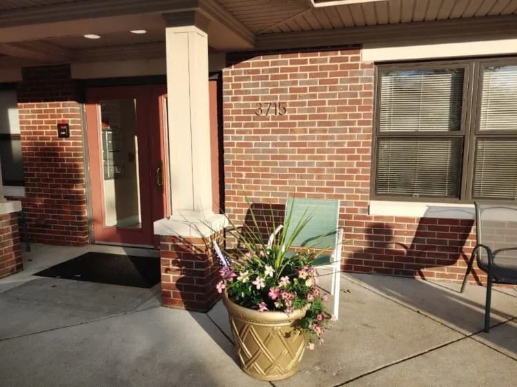 Louisville apartments for rent - image - imgi_40_0811201935.webp