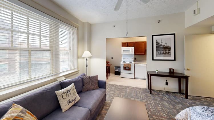 Louisville apartments for rent - image - imgi_40_1755634590328-Puritan-Model-Unit-Bedroom 1.webp