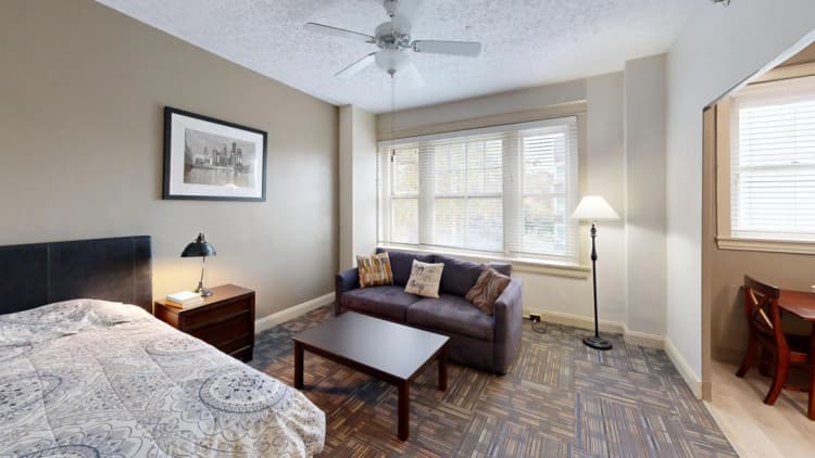 Louisville apartments for rent - image - imgi_41_1755634590332-Puritan-Model-Unit-Bedroom.webp