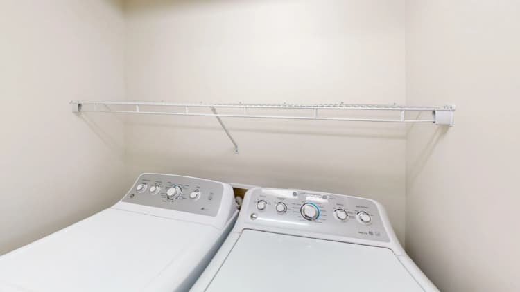 Louisville apartments for rent - image - imgi_35_1752768190110-Jacob-School-Senior-1-Bedroom-Loft-Laundry.webp