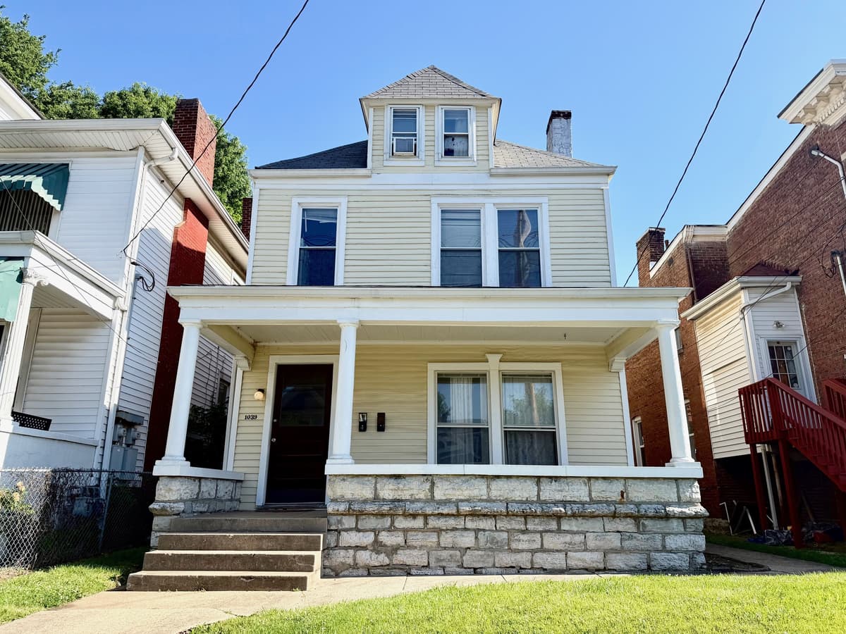 Louisville apartments for rent - Property image - 1039 E. Breckinridge St. - 2