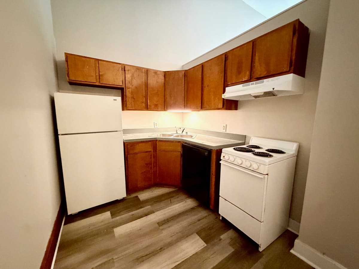 Louisville apartments for rent - Property image - 1107 E Kentucky St. - 2