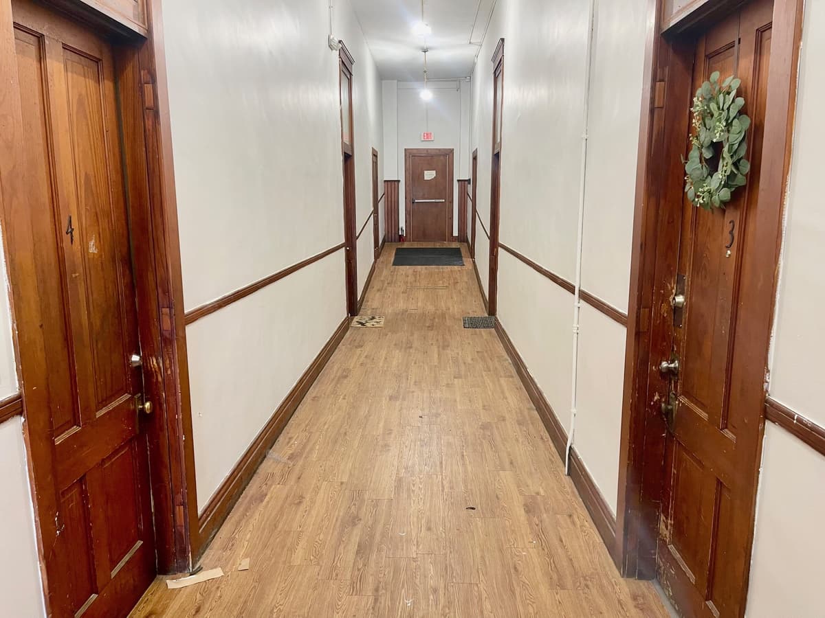 Louisville apartments for rent - Property image - 1107 E Kentucky St. - 2