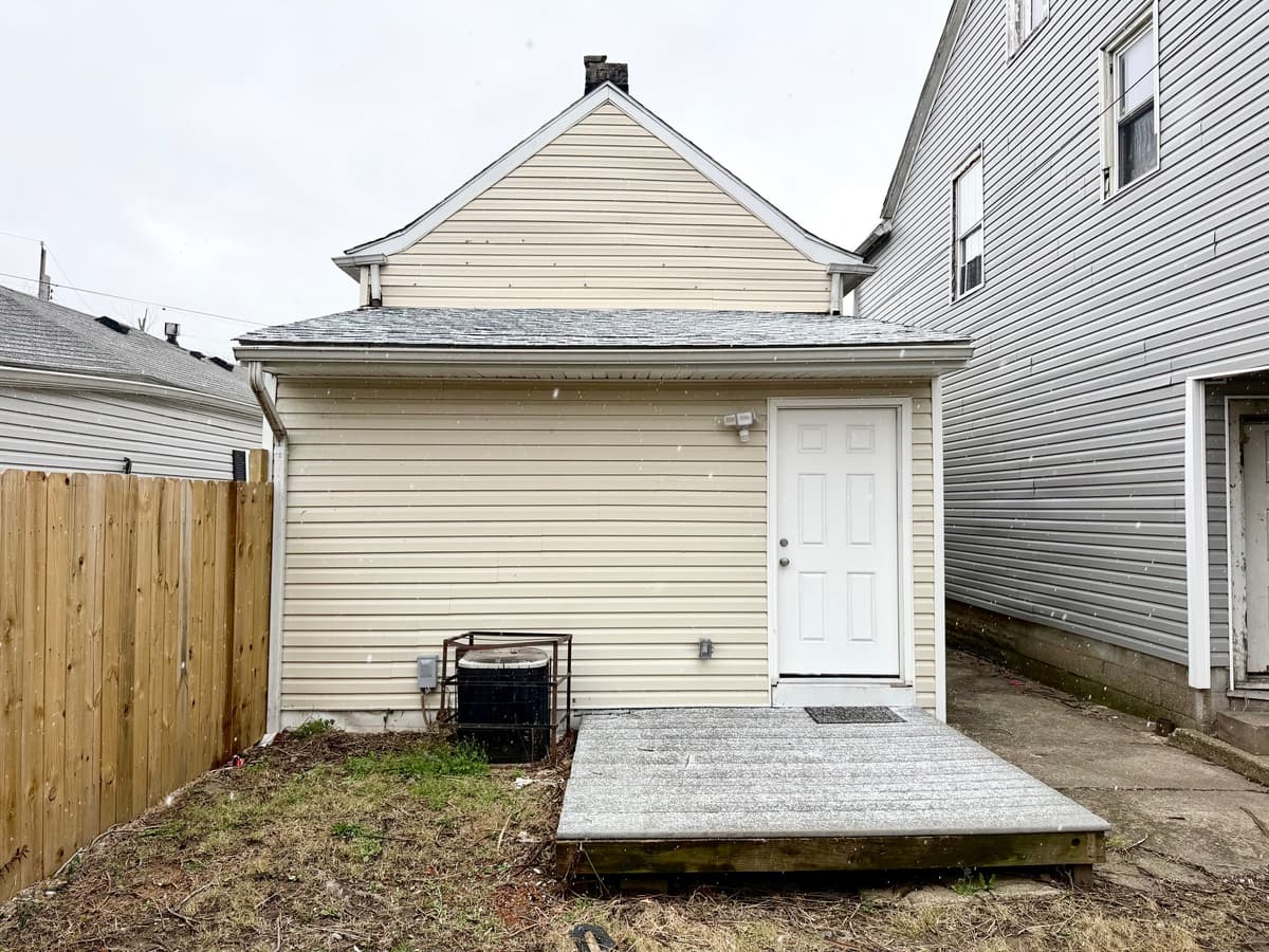 Louisville apartments for rent - Property image - 112 N. 18th St. - 2