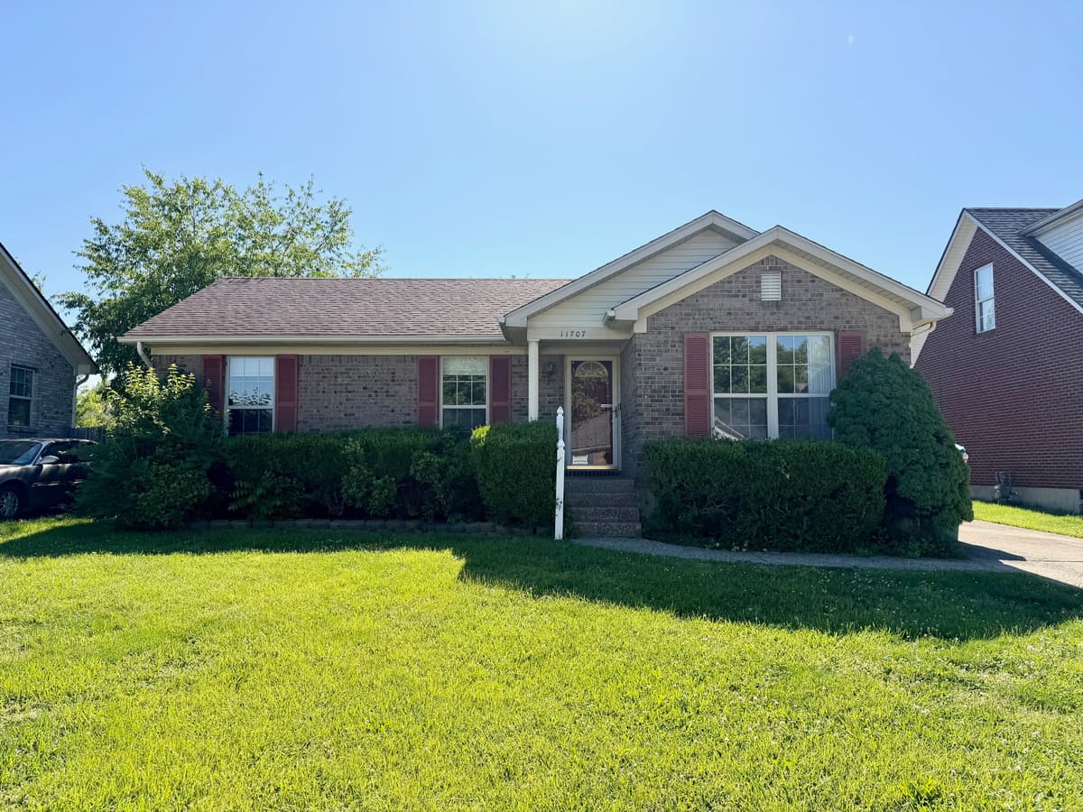 Louisville apartments for rent - Property image - 11707 Autumn Forest Ct. - 1