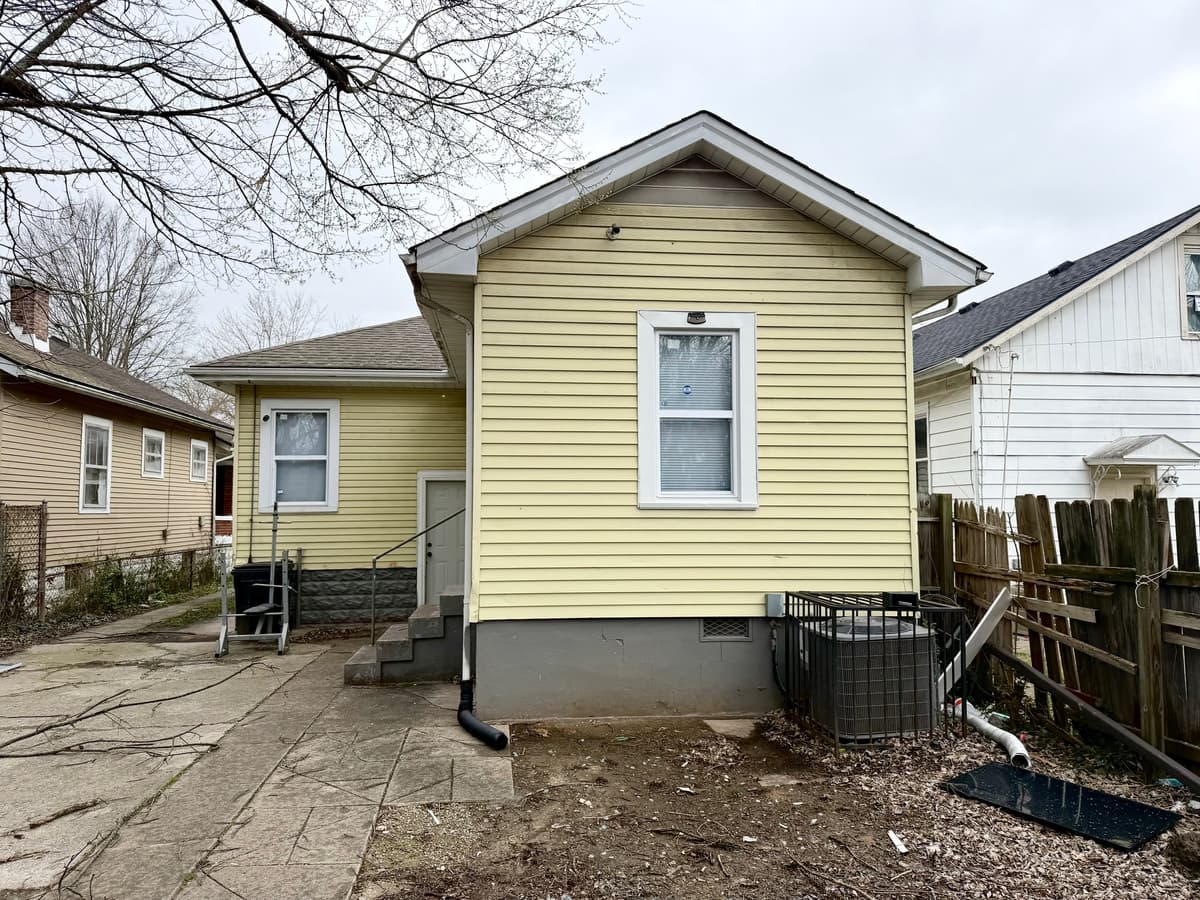 Louisville apartments for rent - Property image - 1545 Catalpa St. - 2