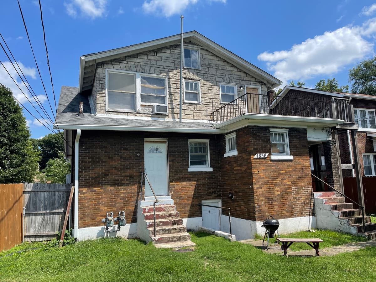 Louisville apartments for rent - Property image - 1836 Algonquin Pkwy - 2