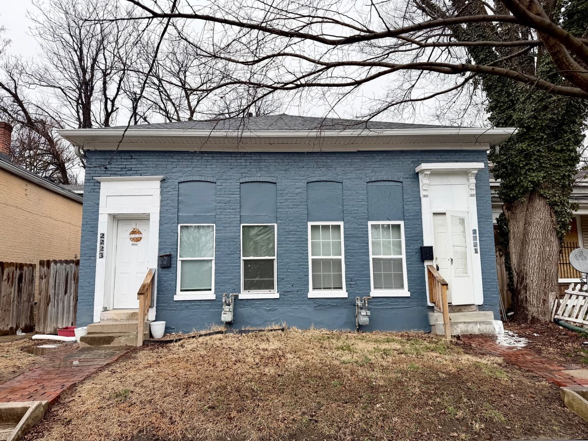 Louisville apartments for rent - Property image - 2221 W. Madison St. - 2