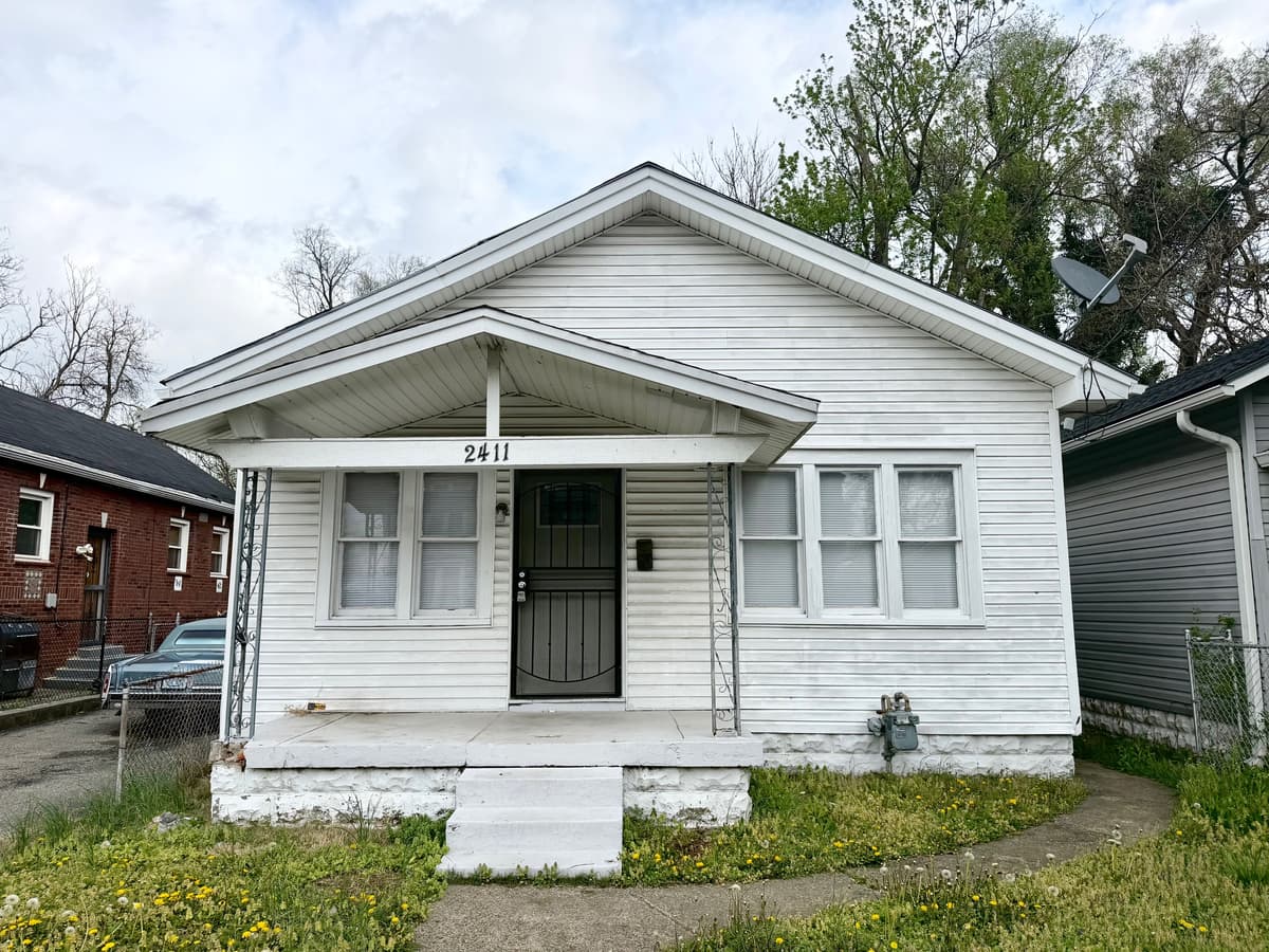 Louisville apartments for rent - Property image - 2411 Elliott Ave. - 1