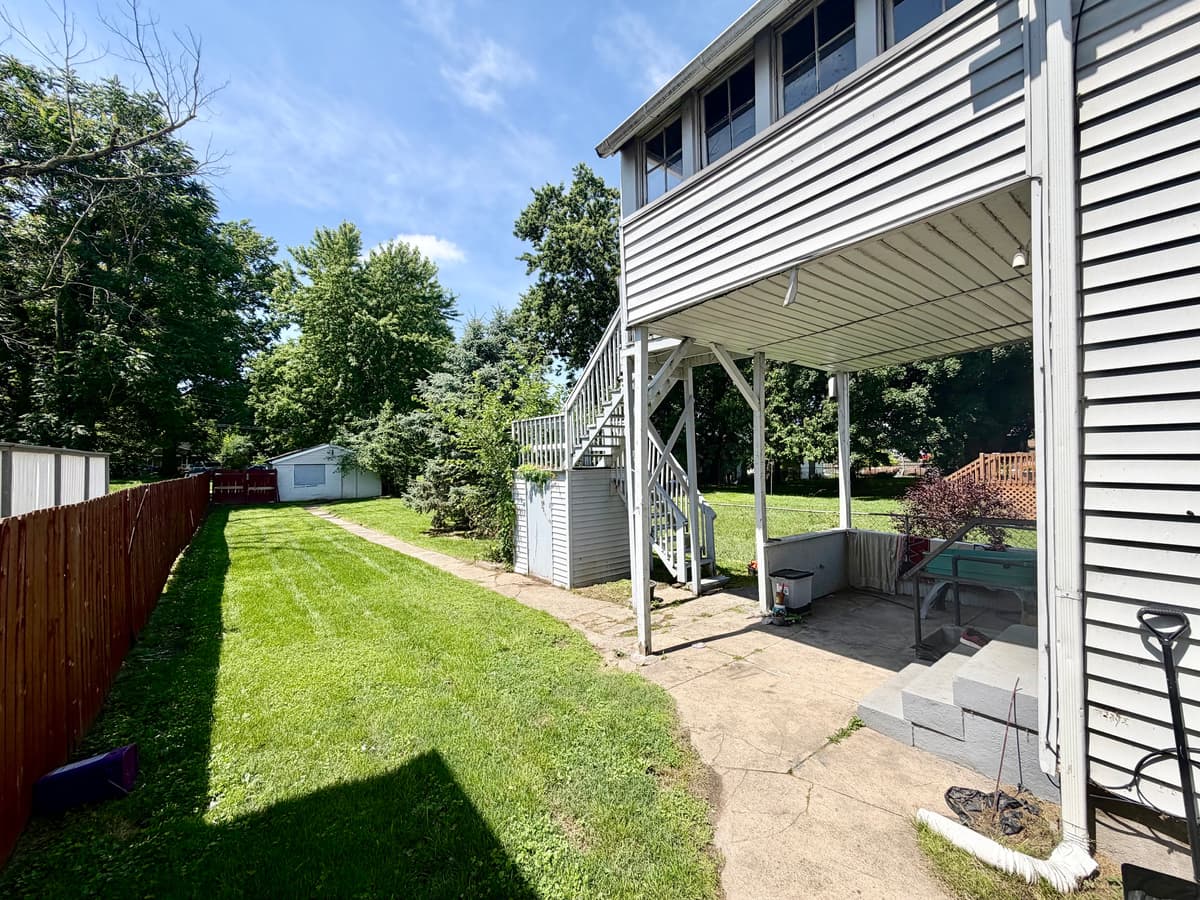 Louisville apartments for rent - Property image - 3120 Bank st - 3