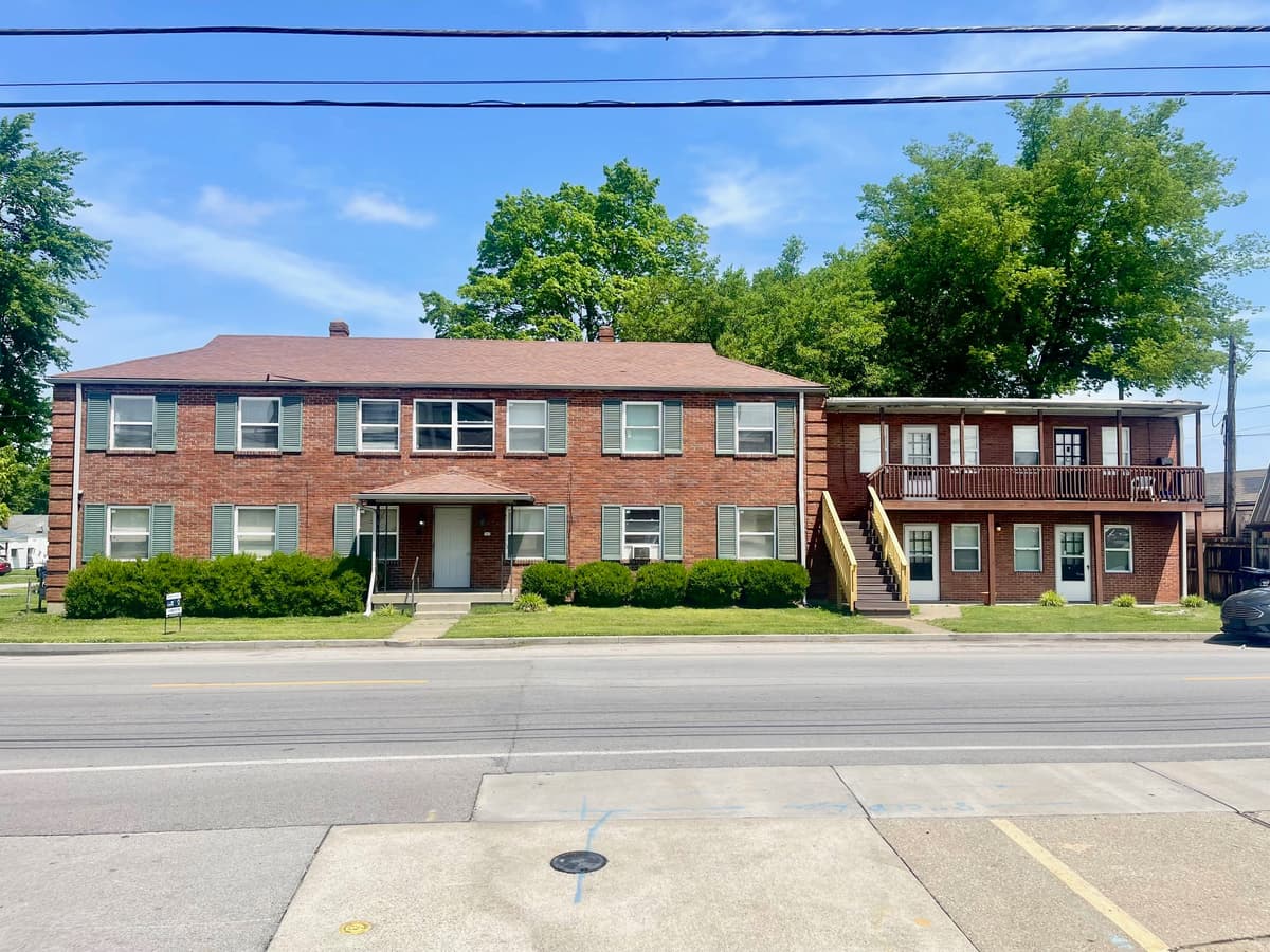Louisville apartments for rent - Property image - 4143 Hillview Ave - 1