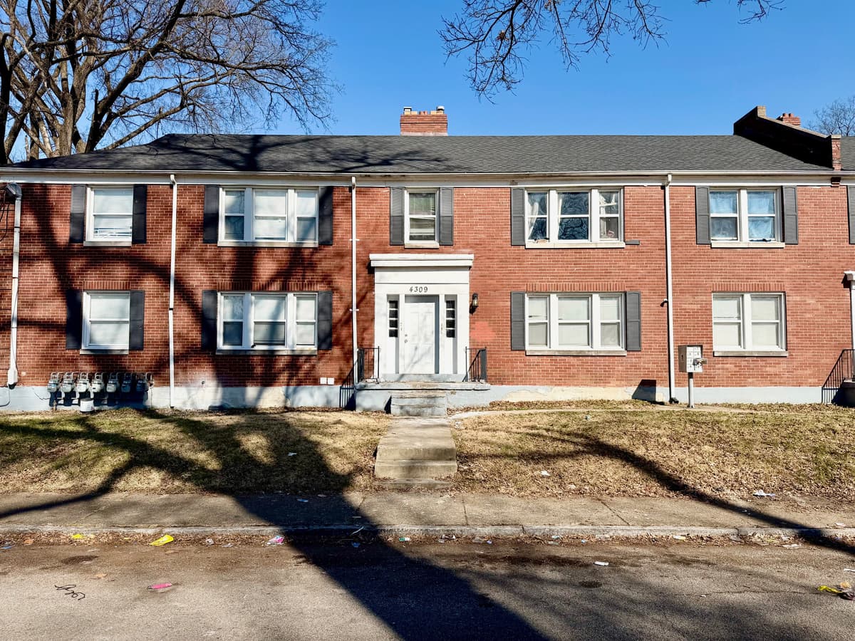 Louisville apartments for rent - Property image - 4309 Elliiott Ave. - 2