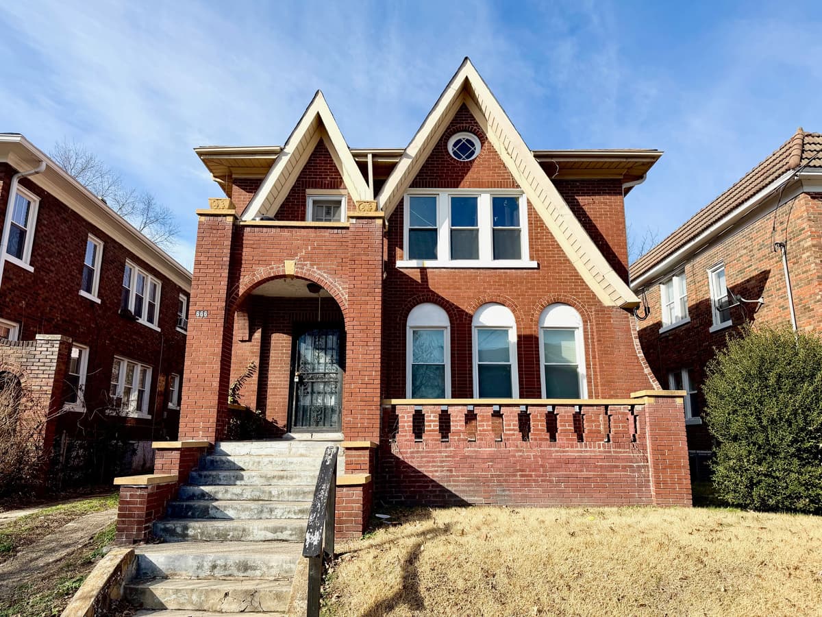 Louisville apartments for rent - Property image - 666 Lindell Ave - 1