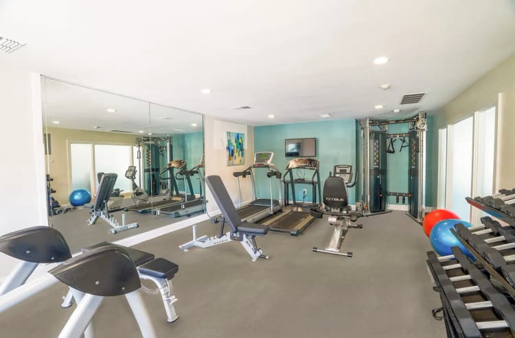 Louisville apartments for rent - image - 24/7 Fitness Center