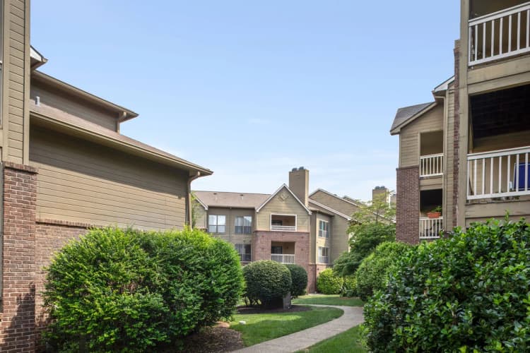 Louisville apartments for rent - image - Walking Paths at Prospect Park Apartment Homes