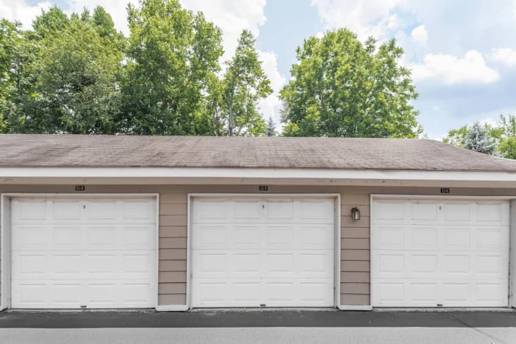 Louisville apartments for rent - image - Additional Garage Space