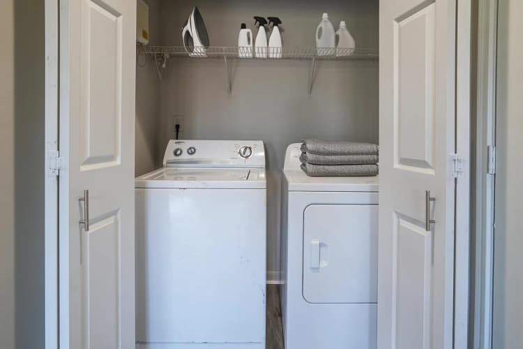 Louisville apartments for rent - image - Oxmoor_2026_Laundry_VirtuallyStaged