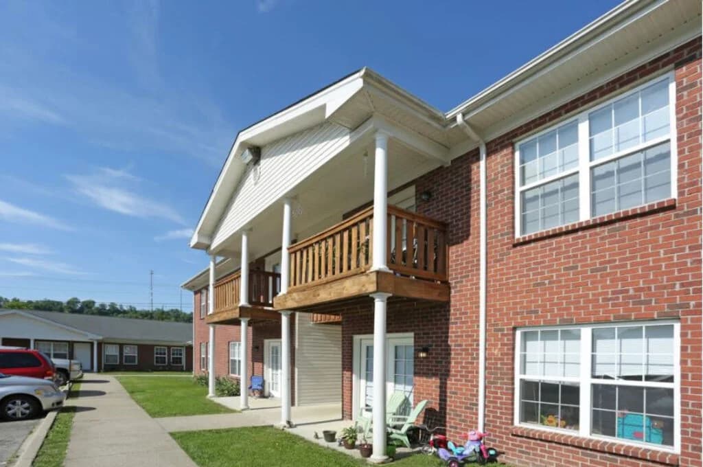 Louisville apartments for rent - Property image - Hallmark at The Lake - 1