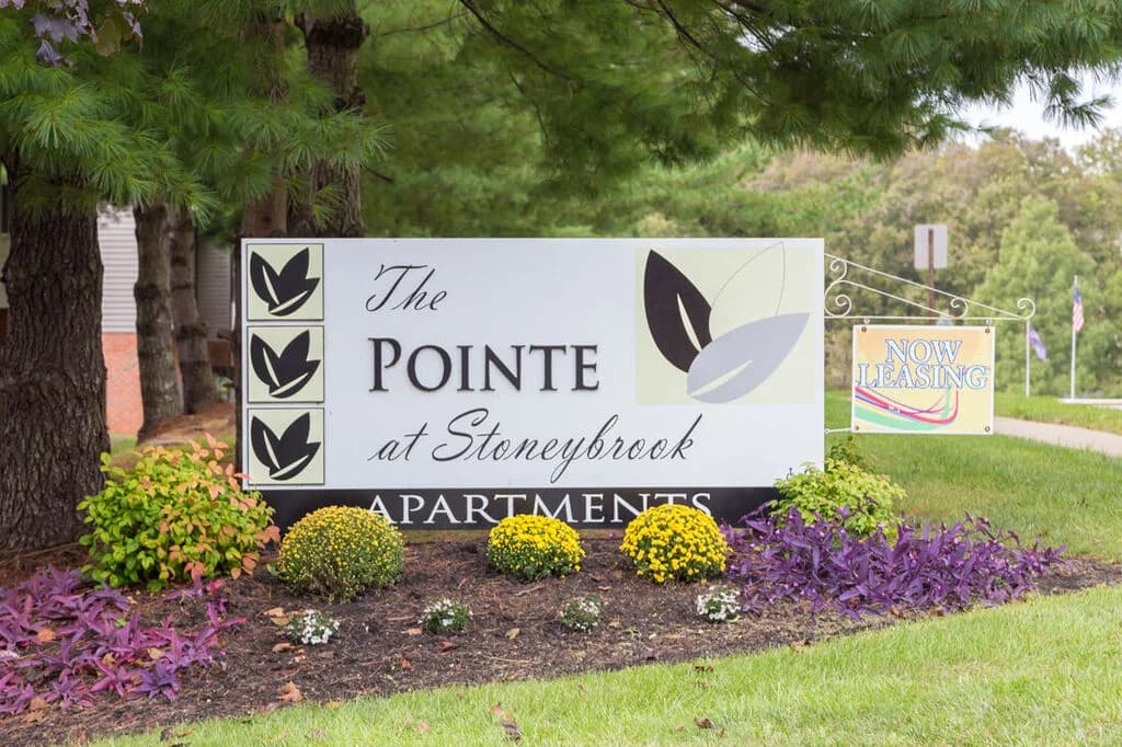 Louisville apartments for rent - Property image - Pointe at Stoneybrook Apartments - 3