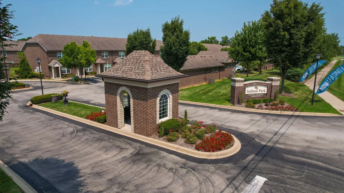 Louisville apartments for rent - Property image - Ashton Park Townhomes - 3