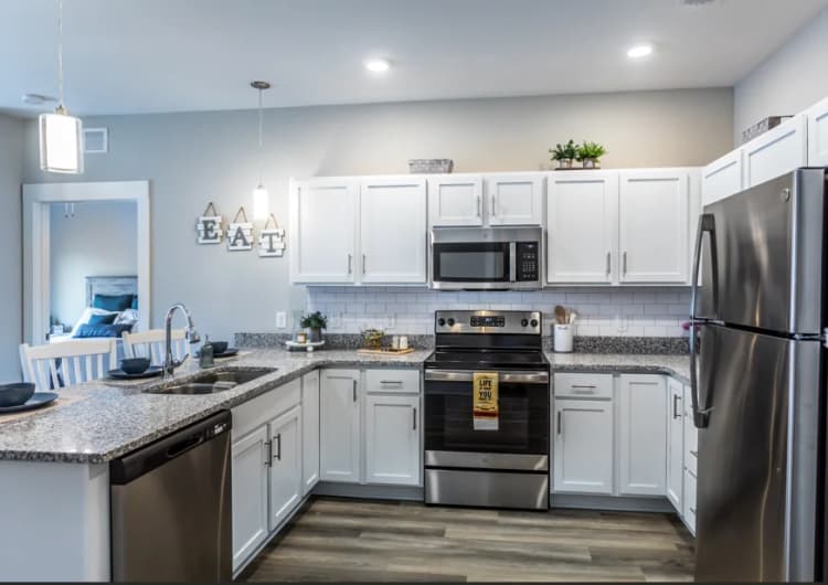 Louisville apartments for rent - image - yardi_image_1789454802811_7_24221387