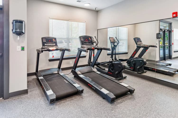Louisville apartments for rent - image - imgi_44_The-Eclipse-in-Russell-Fitness-Center-4.webp
