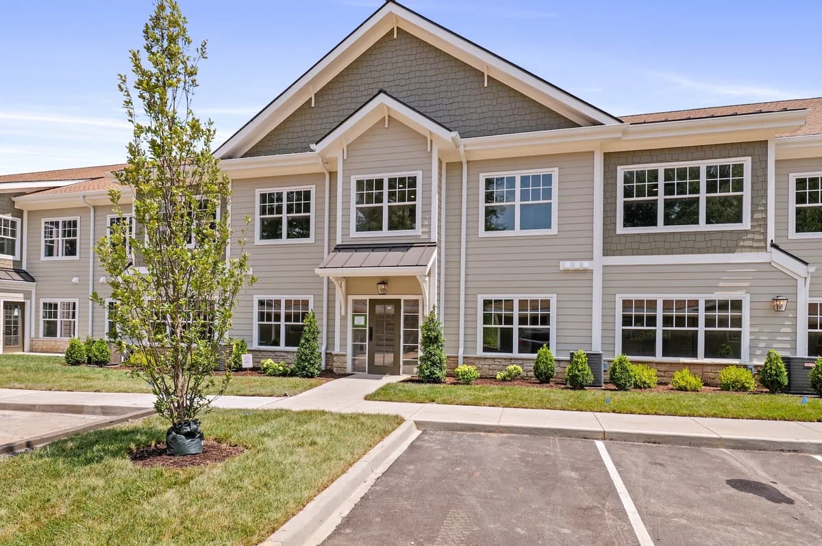 Louisville apartments for rent - Property image - The Coop at River Road - 2