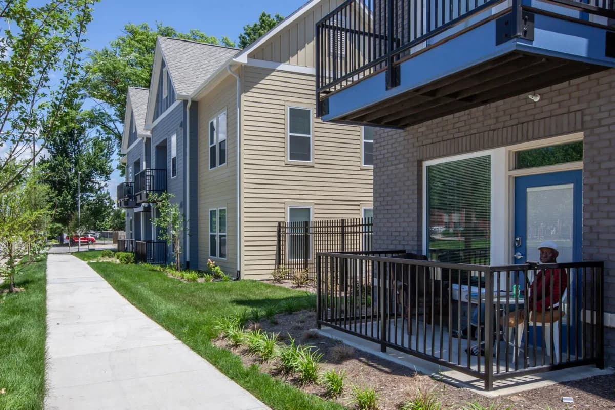 Louisville apartments for rent - image - imgi_320_1774160050075-pu6365-beecher-terrace-46.webp