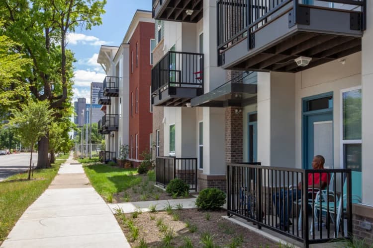 Louisville apartments for rent - image - imgi_316_1774160038605-eac1rg-beecher-terrace-42.webp