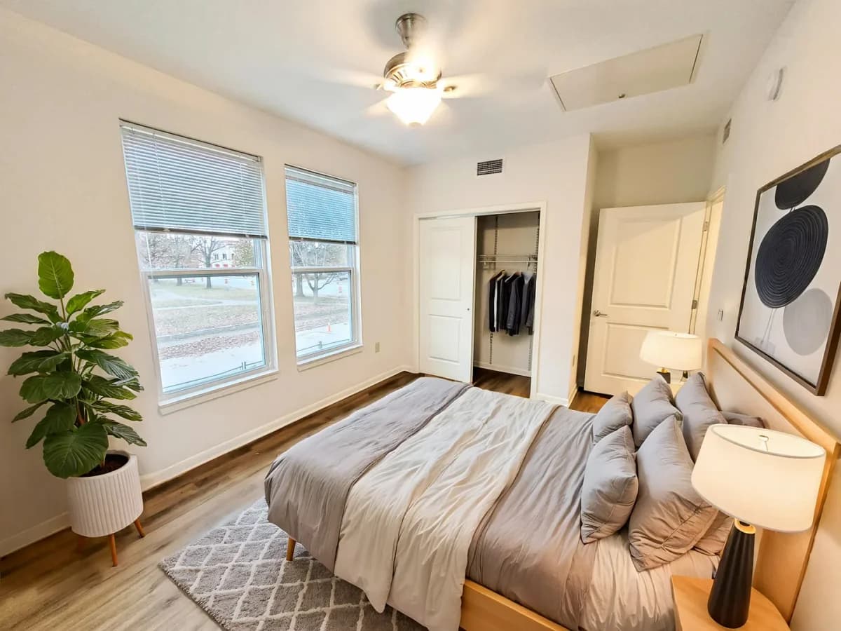 Louisville apartments for rent - image - imgi_298_1774160012171-0sarkc-beech-br---bedroom---scandinavian---1.webp