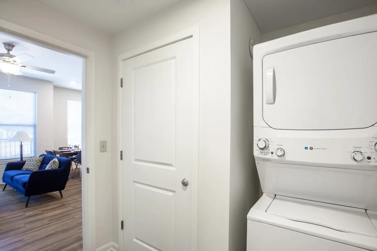 Louisville apartments for rent - image - imgi_306_1774160023452-8s0u4l-beecher-terrace-32.webp