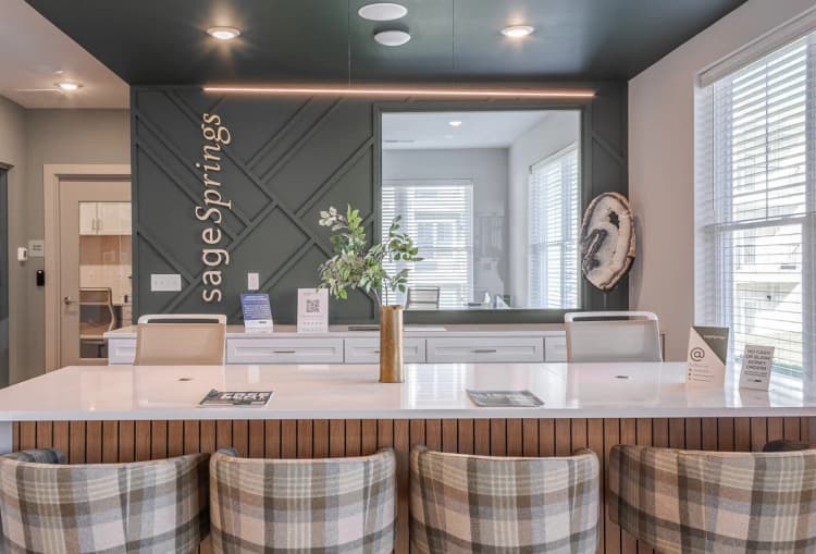 Louisville apartments for rent - image - Clubhouse With Dining