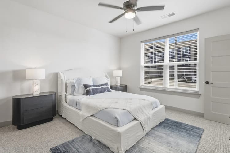 Louisville apartments for rent - image - Bedroom