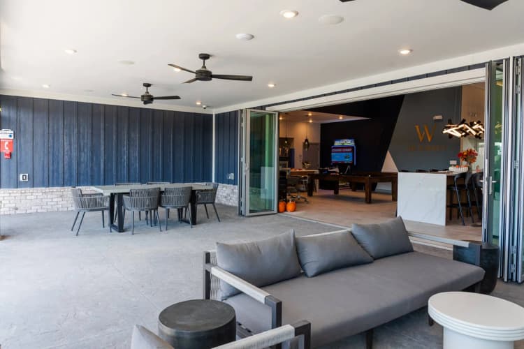 Louisville apartments for rent - image - Living Room